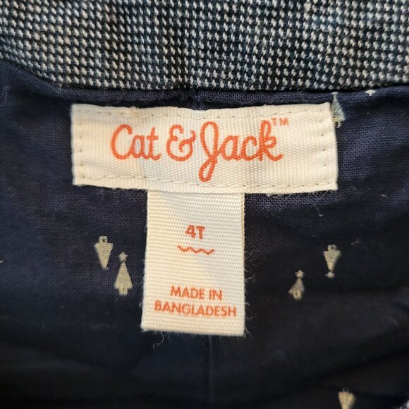 Bundle dress shirts and vests - Picture 2 of 13